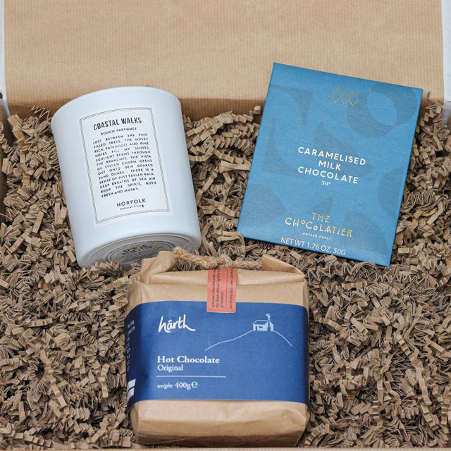 Hot Chocolate and Candle Gift Set - The Blossomist