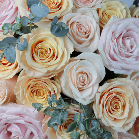Luxury Rose Bouquet - The Blossomist