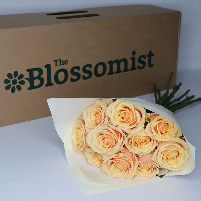 Peach Avalanche Rose Bouquet