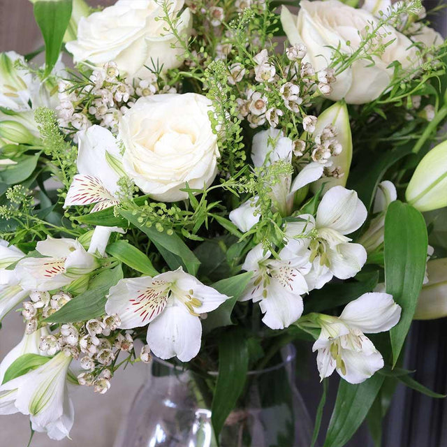 The Morning Mist Luxury Bouquet - The Blossomist