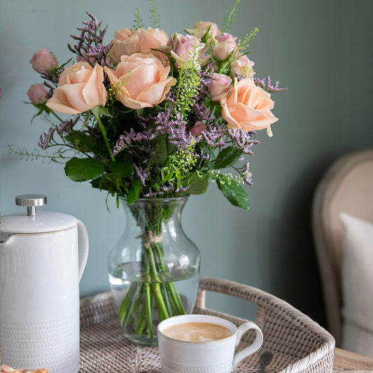 Roses, Limonium and Thlaspi