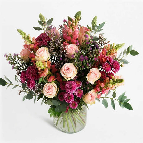The Blushing Blooms - Flower Bouquet - The Blossomist